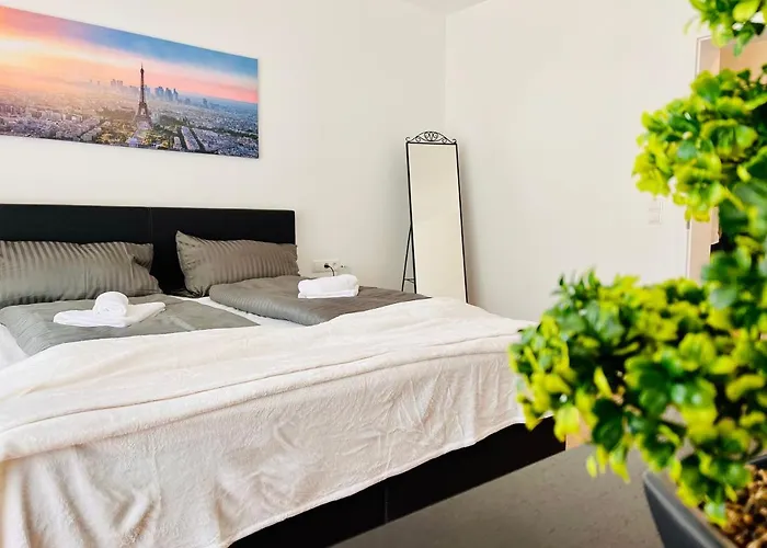 Idyllische Ferienwohnung mit Balkon&Ausblick