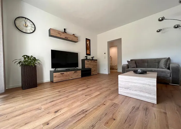Idyllische Ferienwohnung mit Balkon&Ausblick