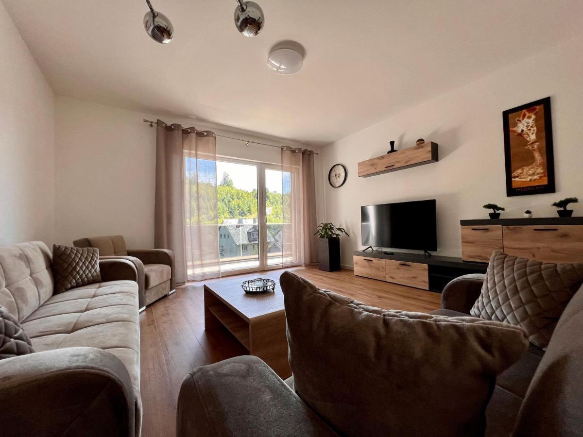 Idyllische Mit Balkon&ausblick Apartment